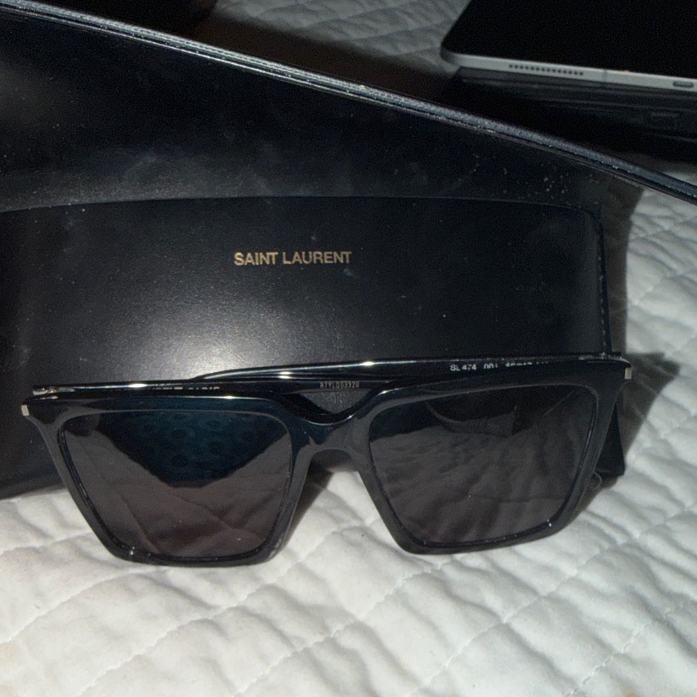 Saint Laurent Black Sunglasses - Picture 4 of 5